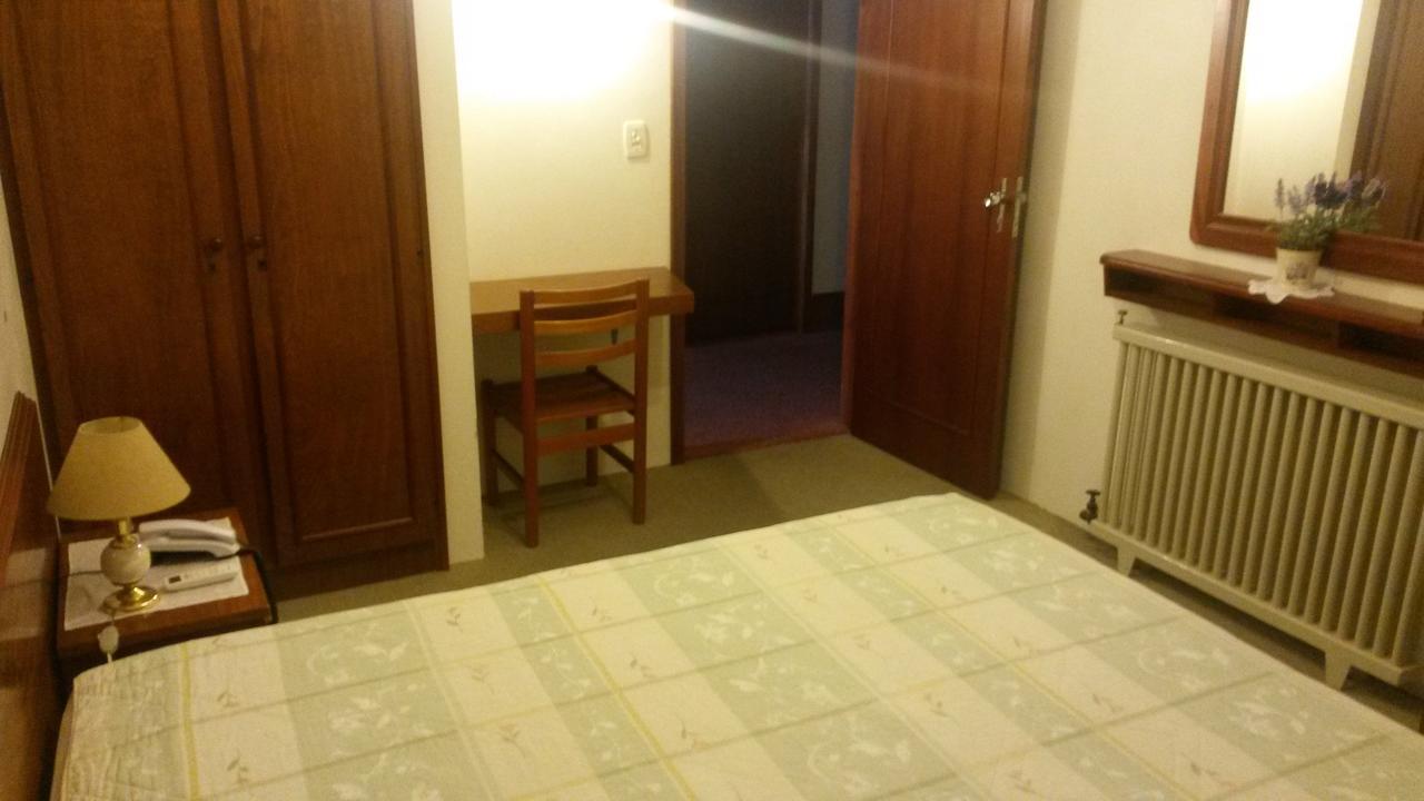 Hotel San Carlos Carlos Barbosa Esterno foto
