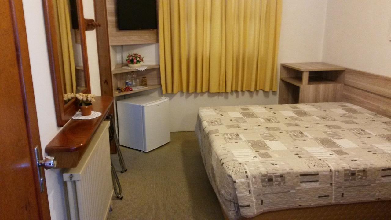 Hotel San Carlos Carlos Barbosa Esterno foto